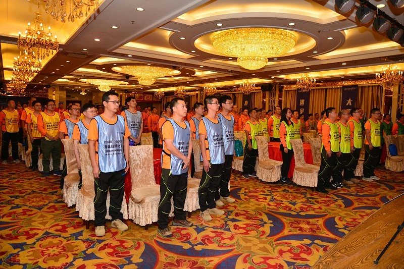 行無(wú)疆，心無(wú)界--2020重走絲綢之路戈壁徒步70km挑戰(zhàn)賽圓滿完賽